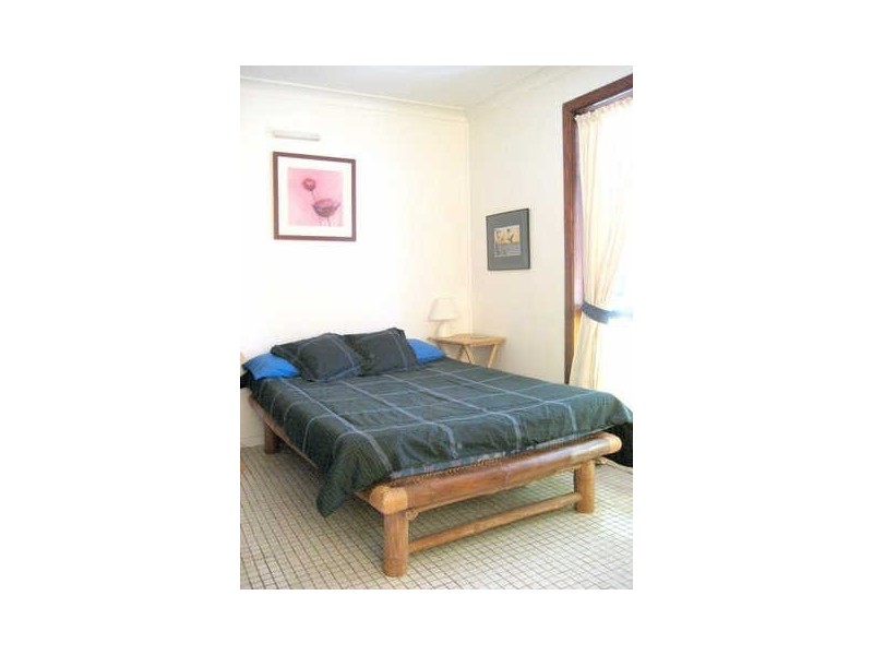 23 Innes Street, Coochiemudlo Island QLD 4184