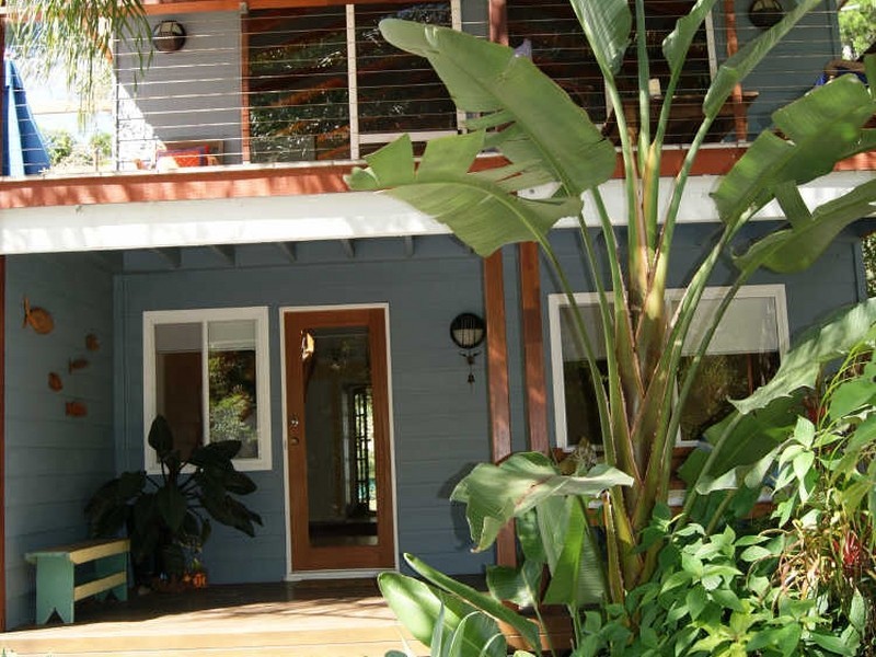 10 Flinders Street, Coochiemudlo Island QLD 4184