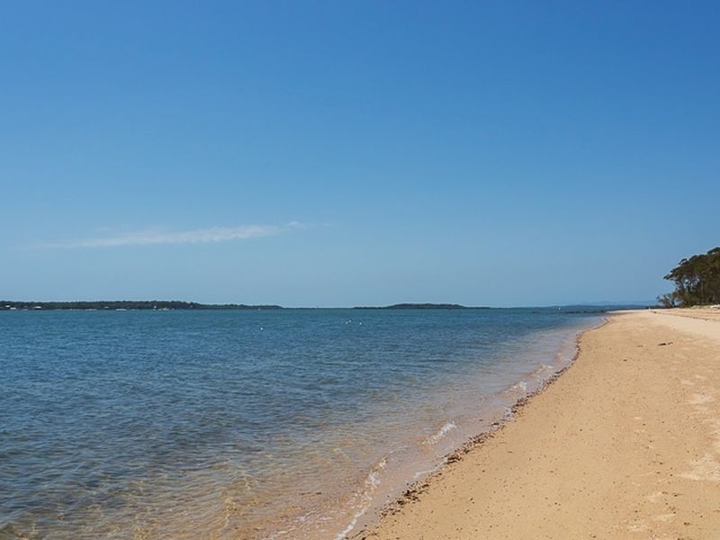 16 Marana, Coochiemudlo Island QLD 4184