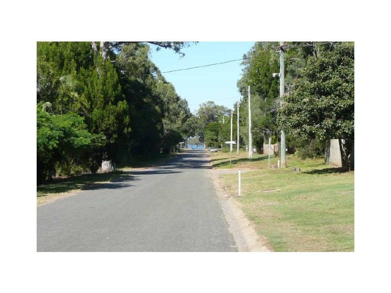 19 Mareela, Coochiemudlo Island QLD 4184