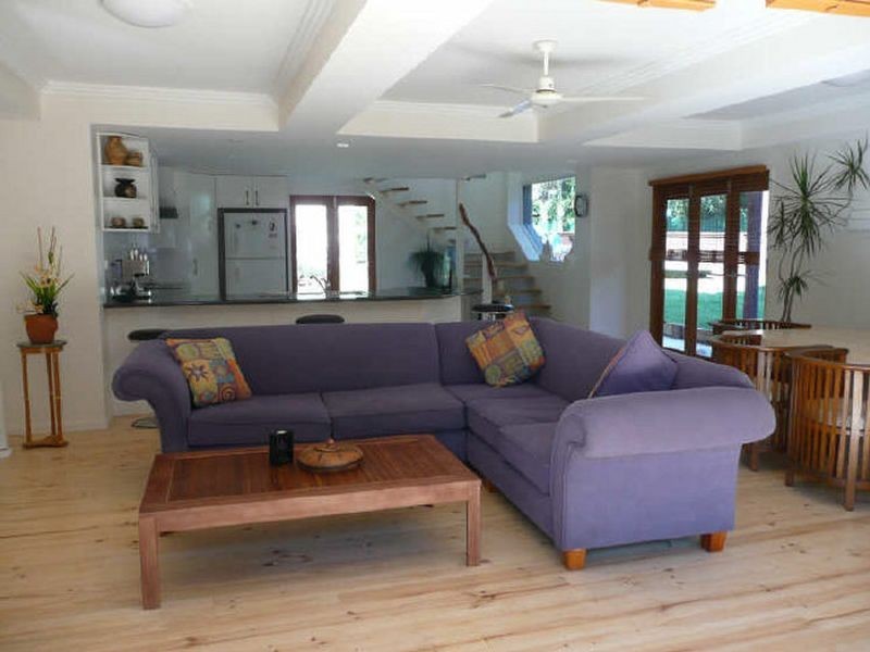 290 Victoria Parade, Coochiemudlo Island QLD 4184