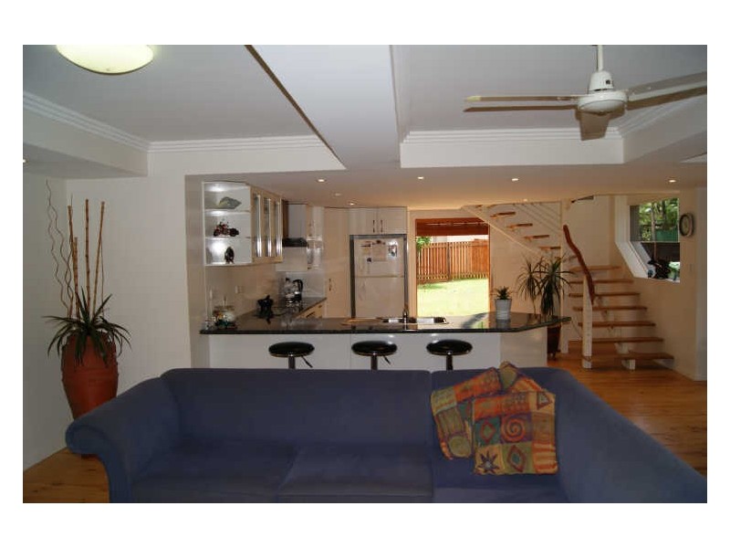 290 Victoria Parade, Coochiemudlo Island QLD 4184
