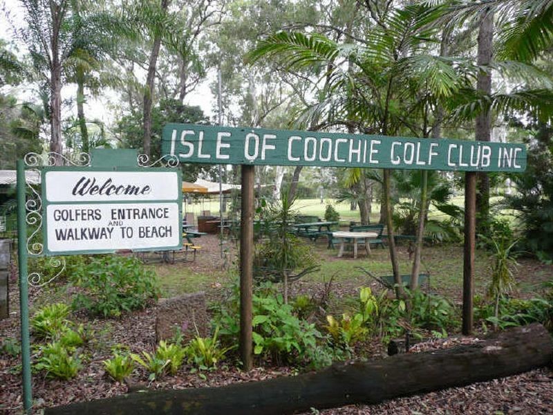290 Victoria Parade, Coochiemudlo Island QLD 4184