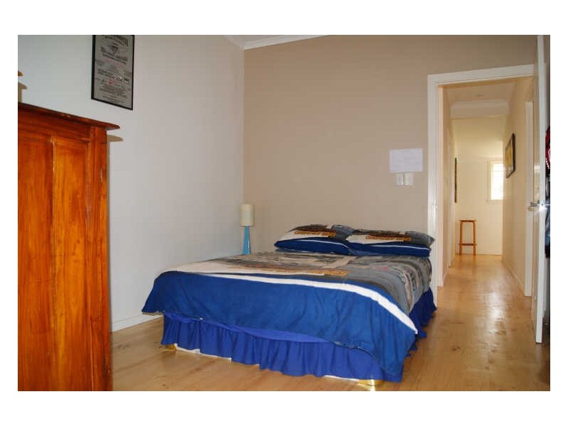 290 Victoria Parade, Coochiemudlo Island QLD 4184