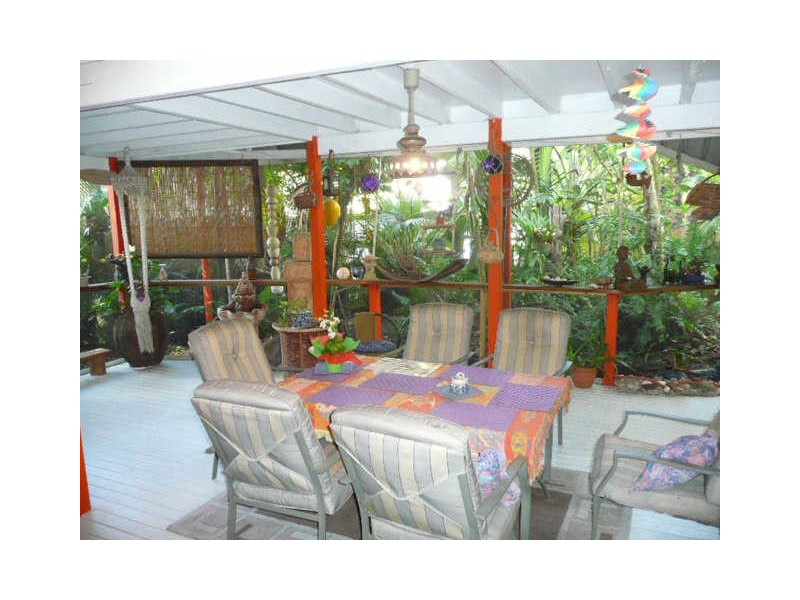 19 Ooyan St, Coochiemudlo Island QLD 4184