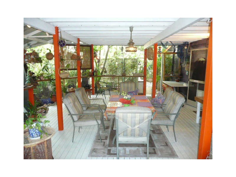 19 Ooyan St, Coochiemudlo Island QLD 4184