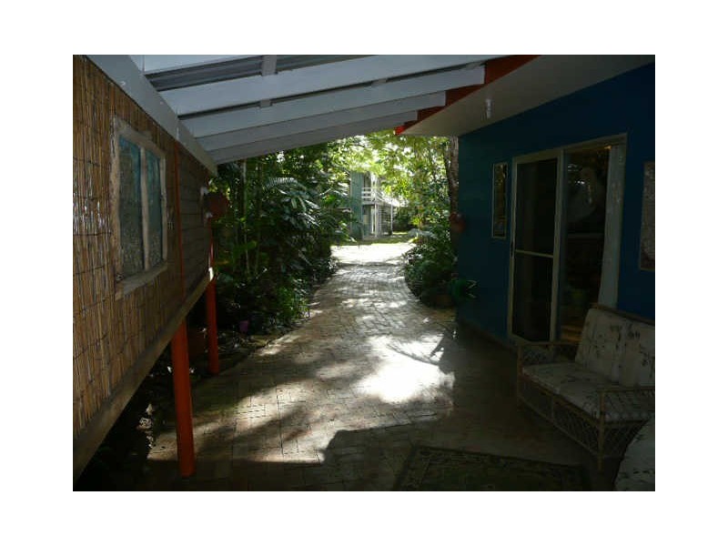 19 Ooyan St, Coochiemudlo Island QLD 4184