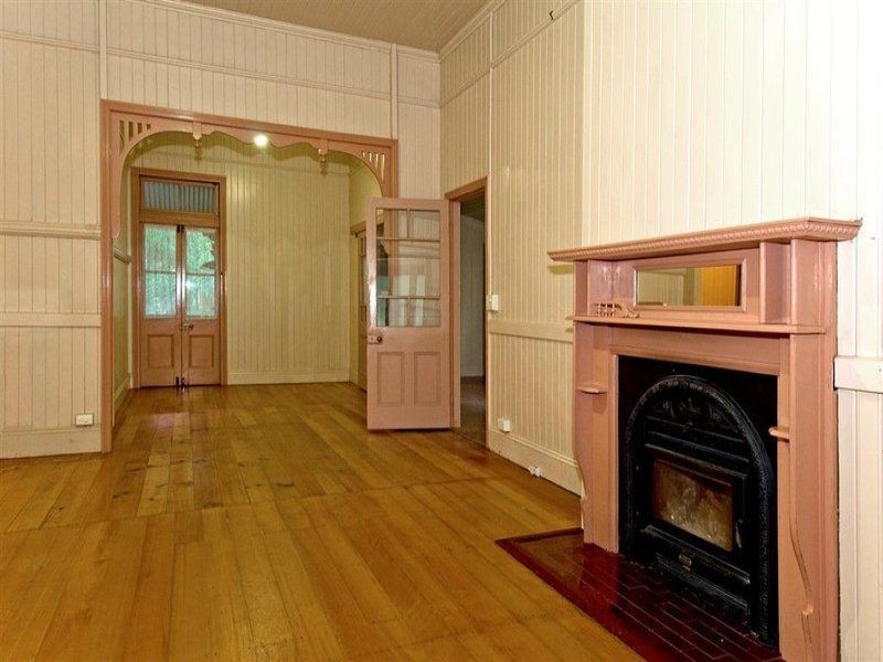 8-10 Erobin, Coochiemudlo Island QLD 4184