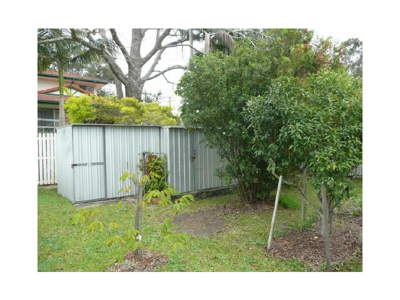 17 Mooroondu, Coochiemudlo Island QLD 4184