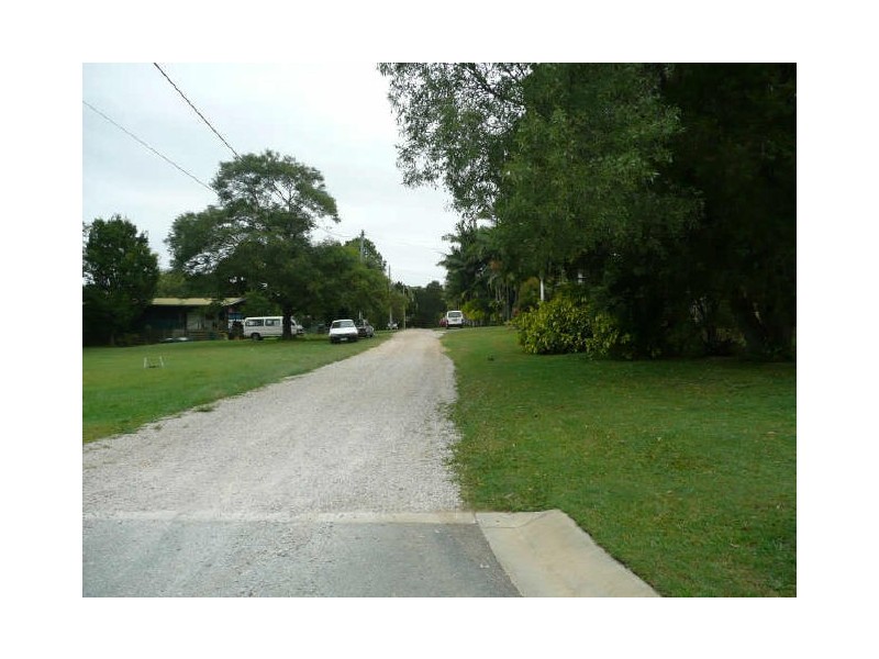 17 Mooroondu, Coochiemudlo Island QLD 4184