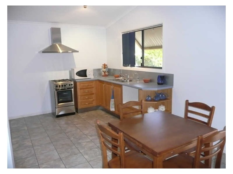 16 Moonah, Coochiemudlo Island QLD 4184