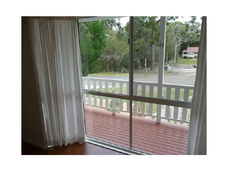 21 Pullen, Coochiemudlo Island QLD 4184