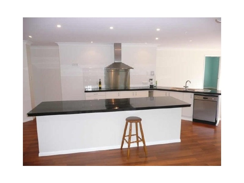 21 Pullen, Coochiemudlo Island QLD 4184
