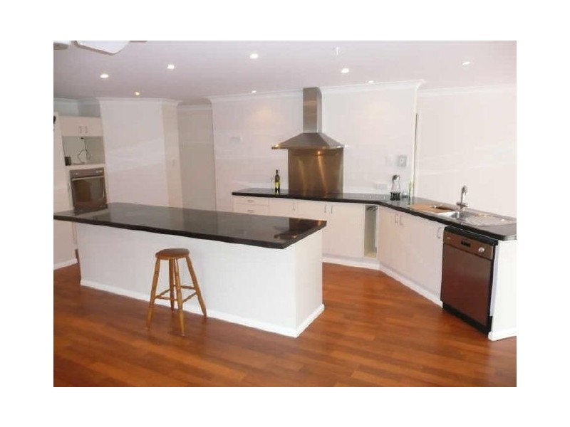 21 Pullen, Coochiemudlo Island QLD 4184