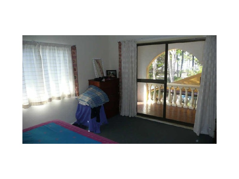 38 Victoria Parade, Coochiemudlo Island QLD 4184