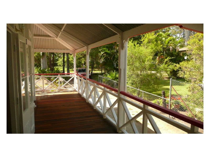 31 Capembah Street, Coochiemudlo Island QLD 4184