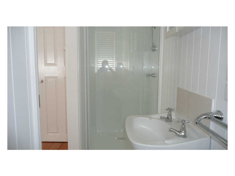 31 Capembah Street, Coochiemudlo Island QLD 4184