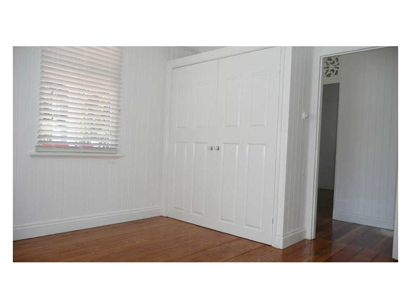 31 Capembah Street, Coochiemudlo Island QLD 4184