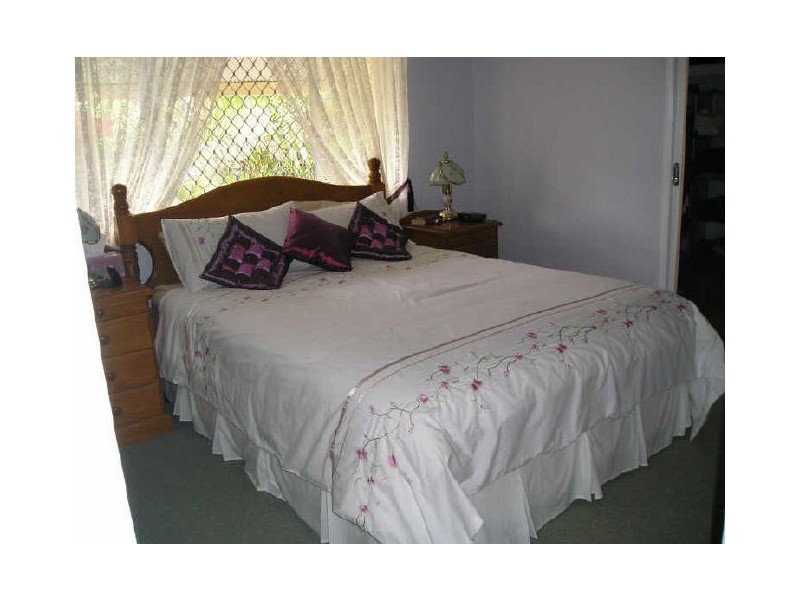 11 Eprapah Street, Coochiemudlo Island QLD 4184