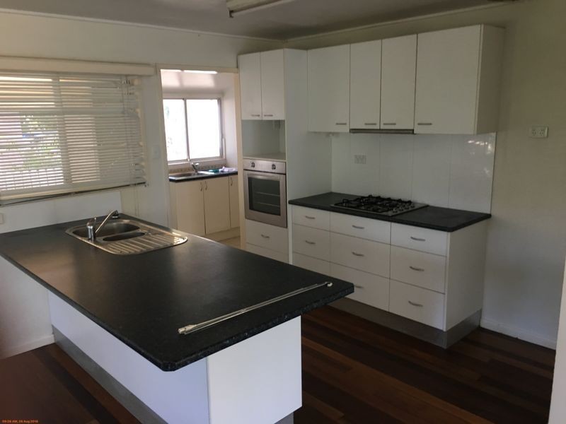 Coochiemudlo Island QLD 4184