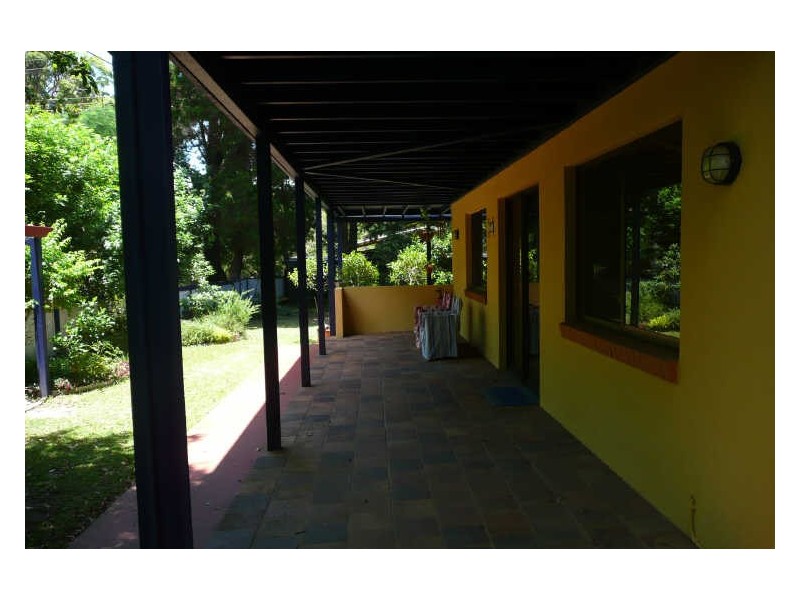 2 Marana Street, Coochiemudlo Island QLD 4184