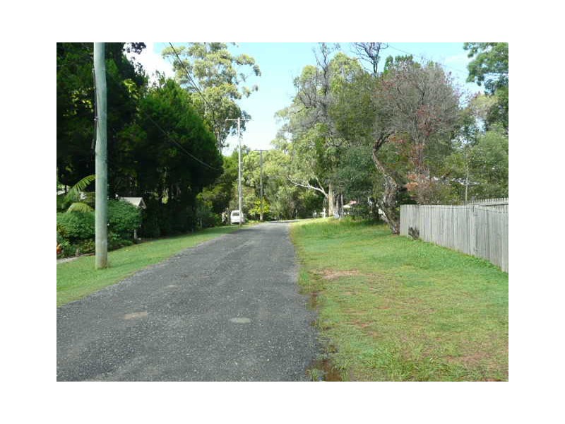 13 Pullen Street, Coochiemudlo Island QLD 4184