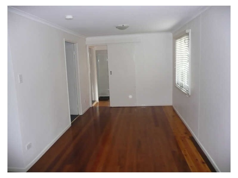 7 Pullen Street, Coochiemudlo Island QLD 4184