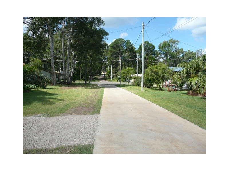 15 Mareela Street, Coochiemudlo Island QLD 4184