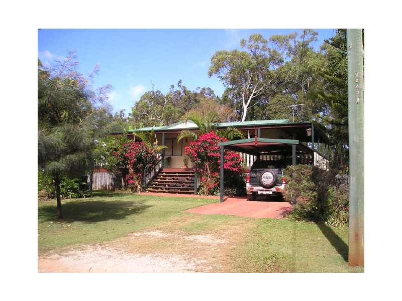 7 Mareela Street, Coochiemudlo Island QLD 4184
