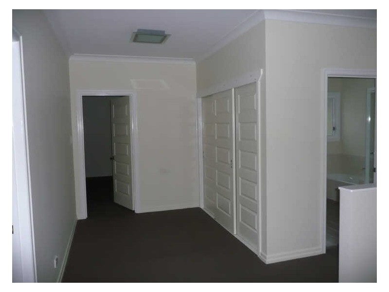 9 Phillips Street, Coochiemudlo Island QLD 4184