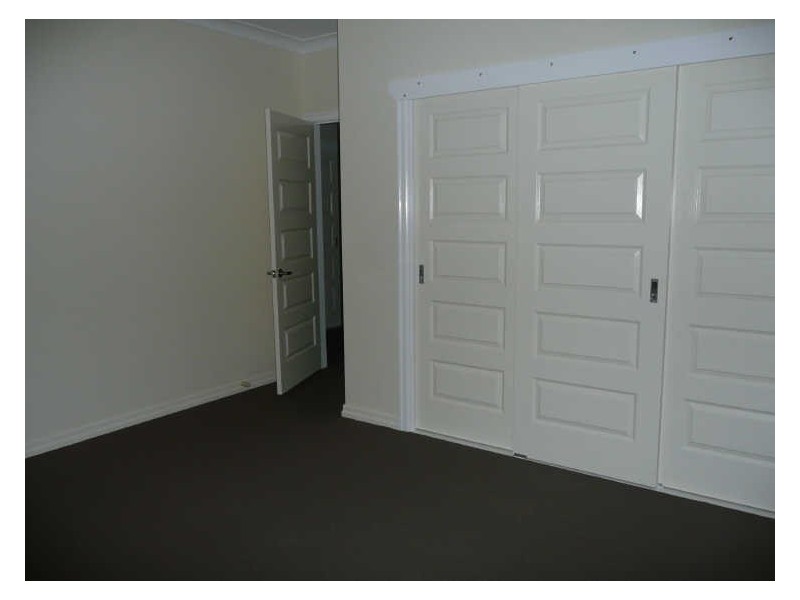 9 Phillips Street, Coochiemudlo Island QLD 4184