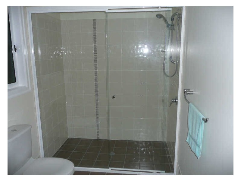 9 Phillips Street, Coochiemudlo Island QLD 4184