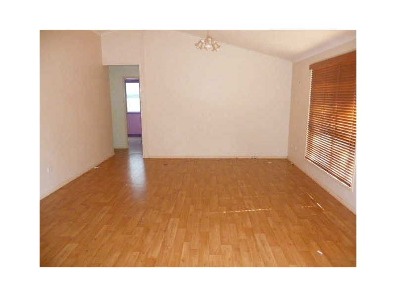 4 Marroo Street, Coochiemudlo Island QLD 4184