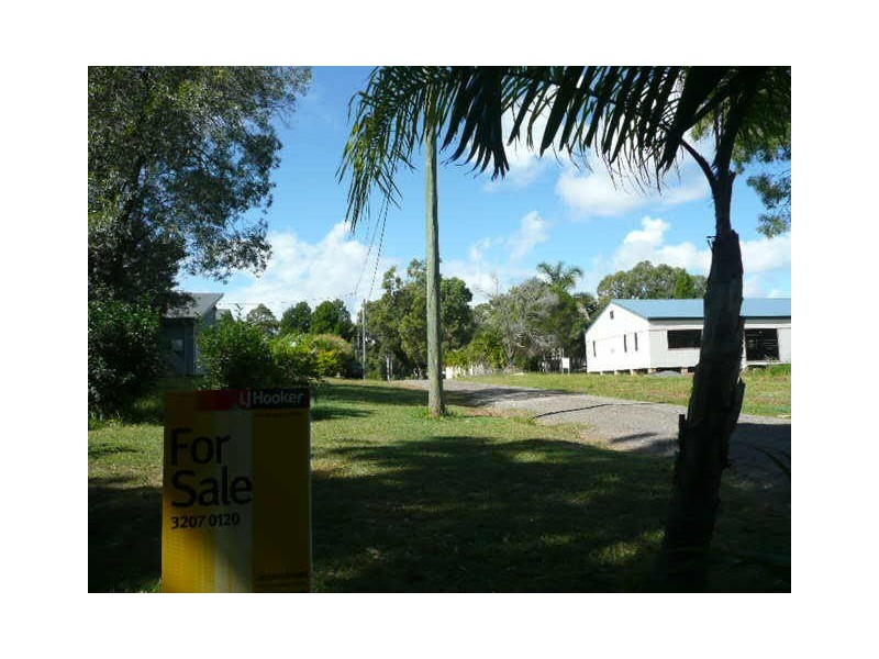 17 Marroo Street, Coochiemudlo Island QLD 4184