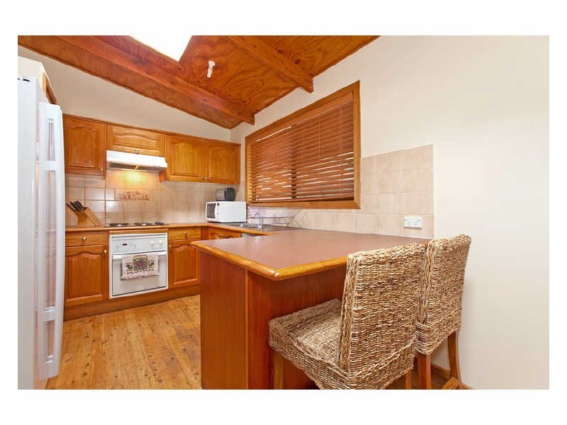 12 Mooroondu Street, Coochiemudlo Island QLD 4184