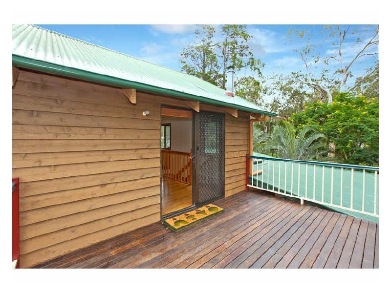 12 Mooroondu Street, Coochiemudlo Island QLD 4184