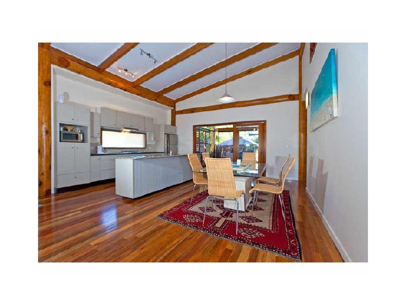 31 Shirley, Coochiemudlo Island QLD 4184