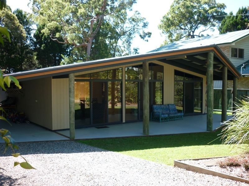 37 James, Coochiemudlo Island QLD 4184