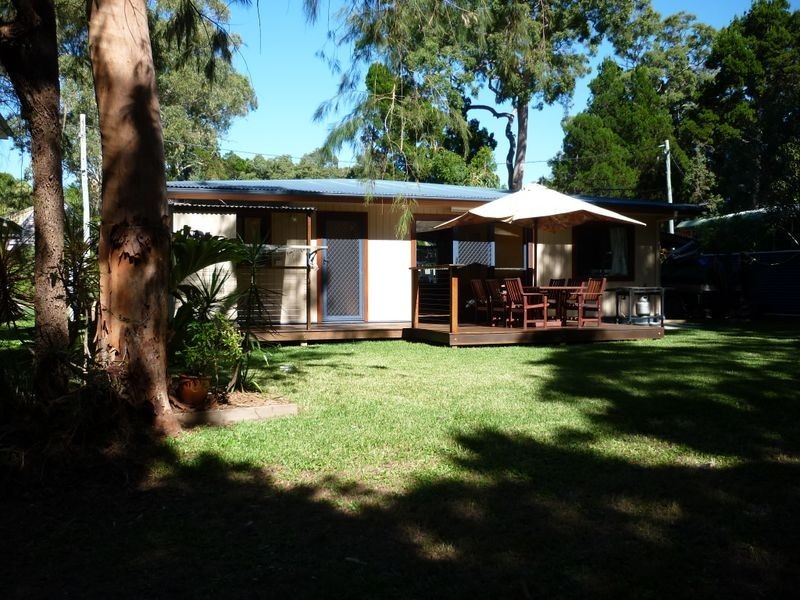 37 James, Coochiemudlo Island QLD 4184