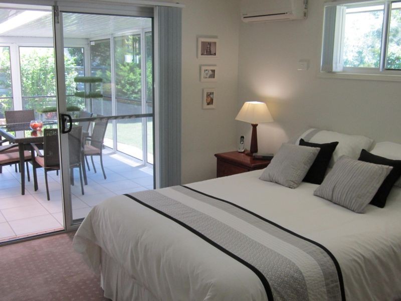 8 Mooroondu Street, Coochiemudlo Island QLD 4184