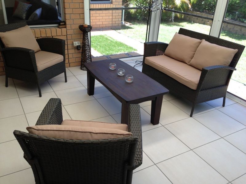8 Mooroondu Street, Coochiemudlo Island QLD 4184