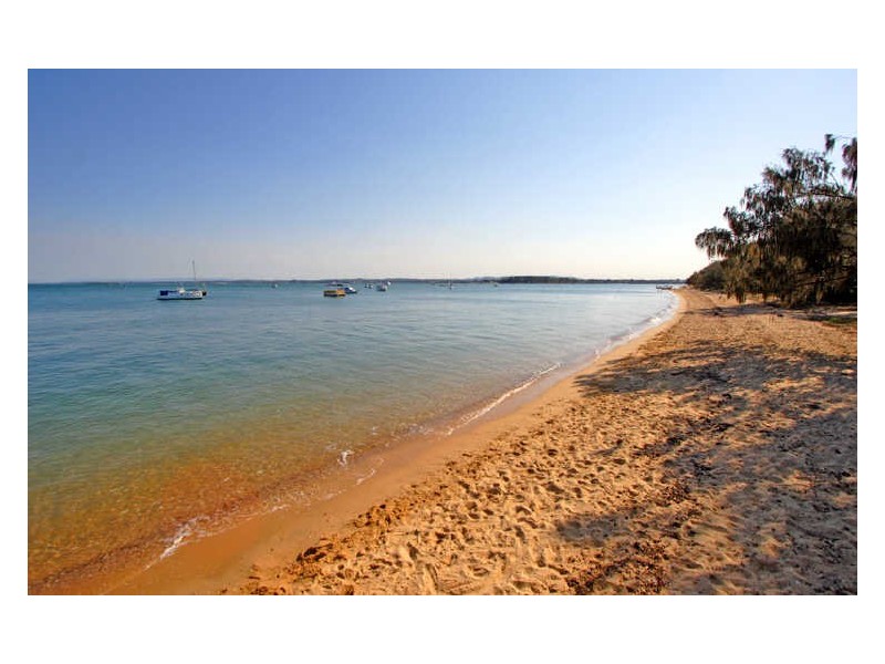 10-16 Dawn, Coochiemudlo Island QLD 4184