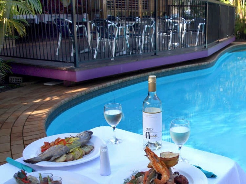 10-16 Dawn, Coochiemudlo Island QLD 4184