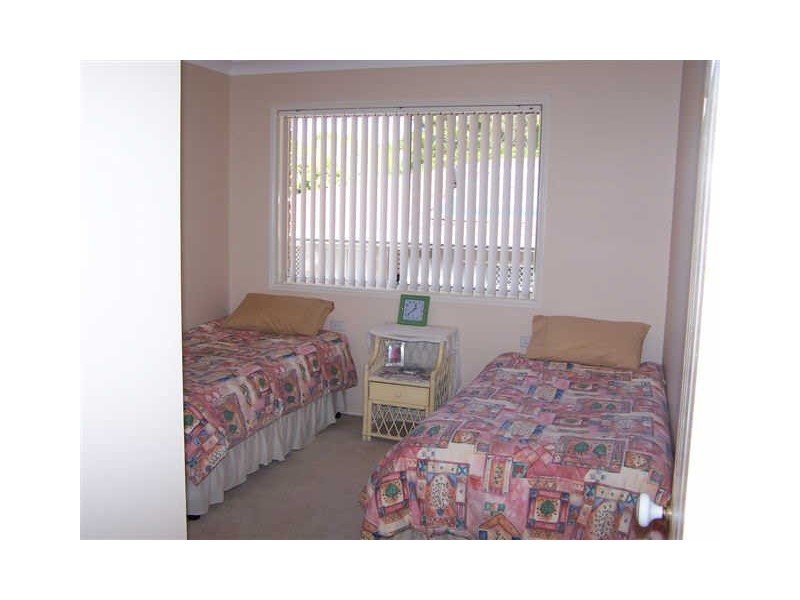 3 Pullen Street, Coochiemudlo Island QLD 4184