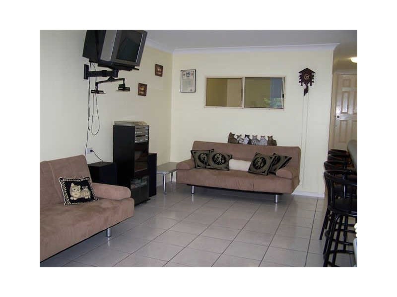 3 Pullen Street, Coochiemudlo Island QLD 4184