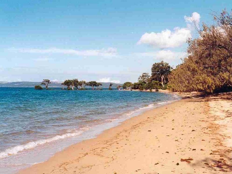 2 Oakes, Coochiemudlo Island QLD 4184