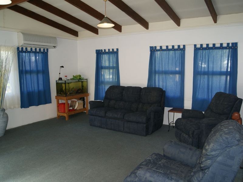 11 Pullen, Coochiemudlo Island QLD 4184