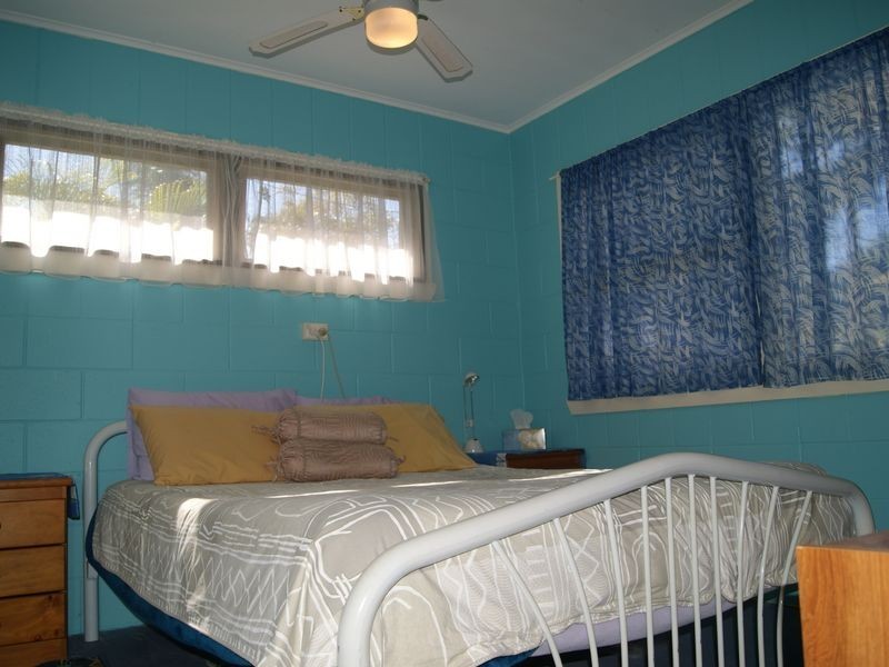 11 Pullen, Coochiemudlo Island QLD 4184