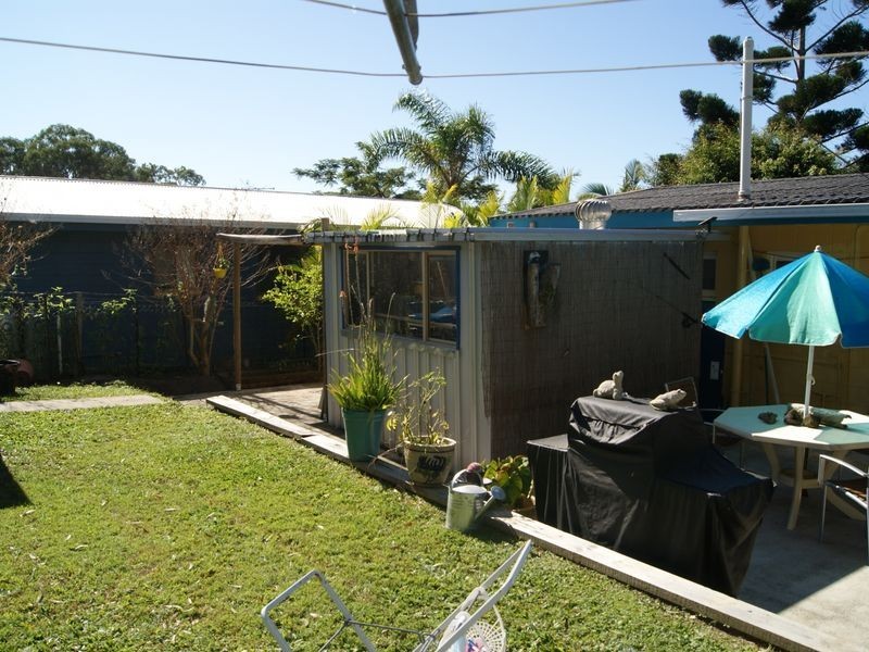 11 Pullen, Coochiemudlo Island QLD 4184