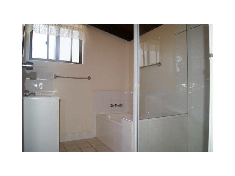 37 Shirley, Coochiemudlo Island QLD 4184